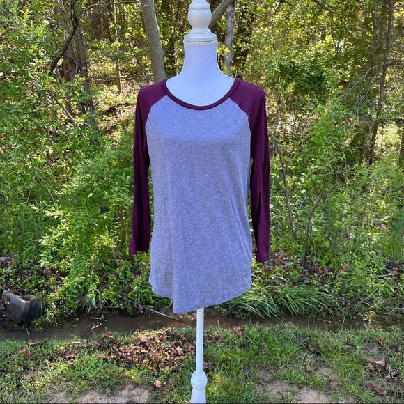 PINK Victoria's Secret Tops - Baseball Tee